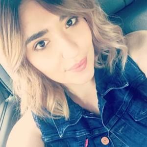 Meet your Posher, Marcela